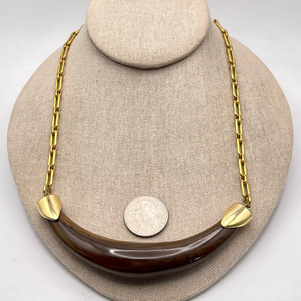 Vintage Signed Celebrity NY Brown Lucite Horn Bib Necklace Gold Tone Accents - Picture 10 of 14